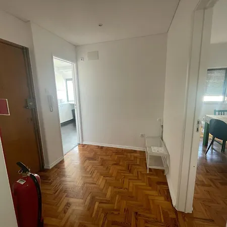 Do Bairro Hostel *