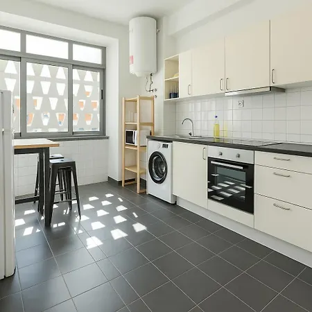 Do Bairro Hostel Lisbon